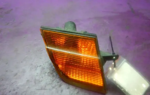 Front indicator light