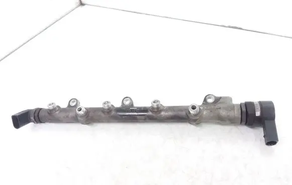 BMW 3 E46 Fuel main line pipe 7787164 0281002481 021002497