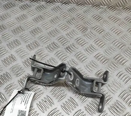 KIA Sportage Front door hinges set 793102V000