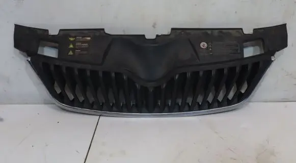 Skoda Fabia Mk2 (5J) Front grill 5J0853668C