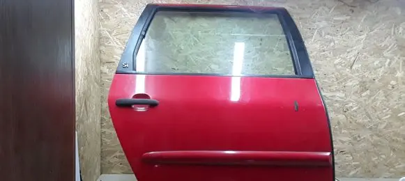 Ford Galaxy Rear door
