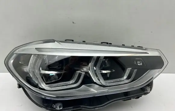 BMW X3 G01 Headlight/headlamp 8739654
