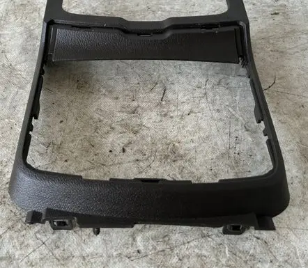 Lancia Thema Center console decorative trim L0199899AG