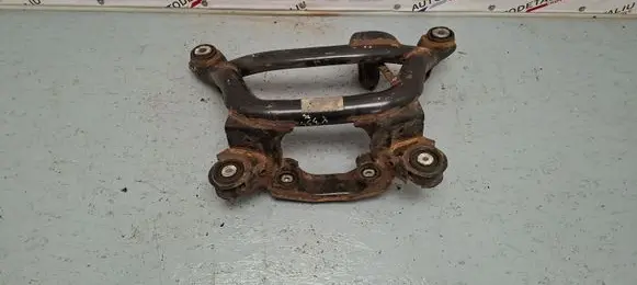 BMW X3 E83 Rear subframe 3452190