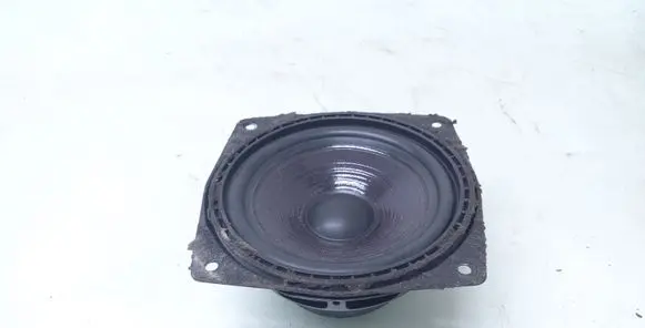 BMW 5 E39 Parcel shelf speaker 8352687