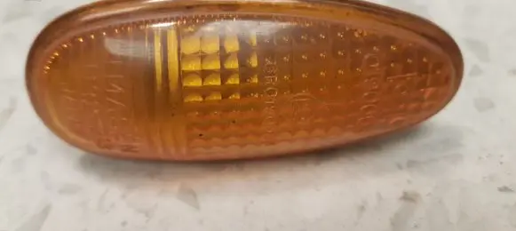Mitsubishi Pajero Sport I Front fender indicator light 1132213 0190093