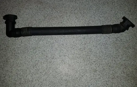 BMW 5 E60 E61 Breather hose/pipe 11151432559