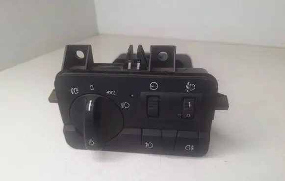 Light switch