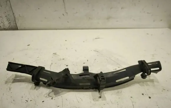 Mercedes-Benz GLE (W166 - C292) Other engine bay part A1664230823