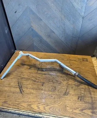 Nissan Leaf I (ZE0) Brake vacuum hose/pipe 