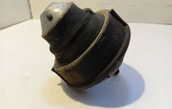 Volvo S70 V70 V70 XC Engine mount bracket 9434254 9434435