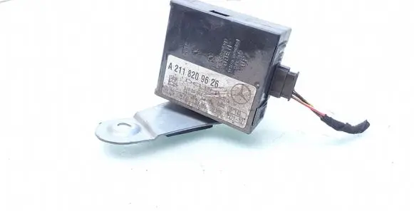 Mercedes-Benz CLS C219 Alarm control unit/module A2118209626