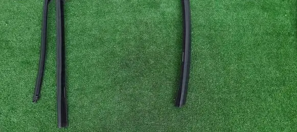 BMW 3 G20 G21 Rubber seal loading door LM374