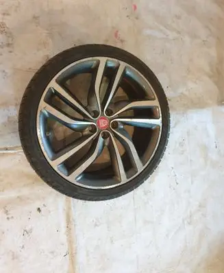 Jaguar XF X260 R20 alloy rim 