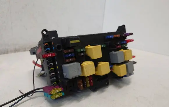Mercedes-Benz Vito Viano W639 SAM control unit 6395450801 A6399000800