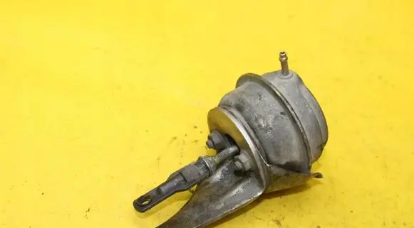 BMW 3 E46 Vacuum air tank 