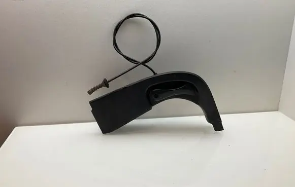 BMW 5 E60 E61 Engine bonnet (hood) release handle 9143458 7025029