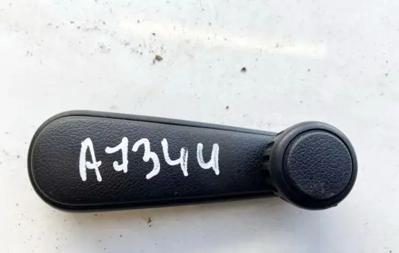 Volkswagen Jetta II Front door window winding handle 191837579 191837595a