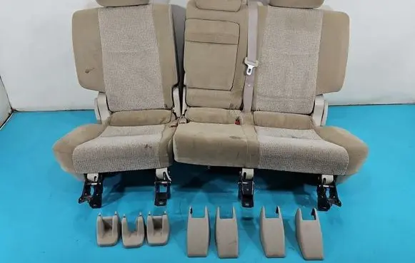 Toyota Land Cruiser (J120) Second row seats IMPRK1522377