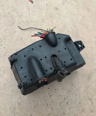 Ford Mondeo Mk III Fuse box set 1S7T14A142AA 71543256