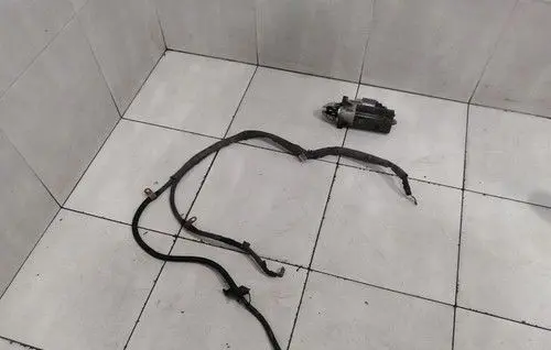 Mercedes-Benz C W204 Wires (starter motor) A0061516501