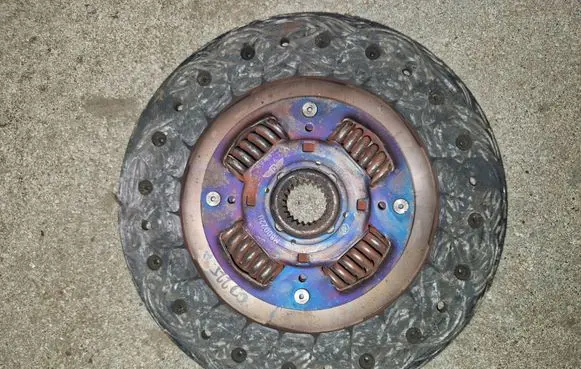 Mitsubishi Pajero Clutch pressure plate Mbd022u