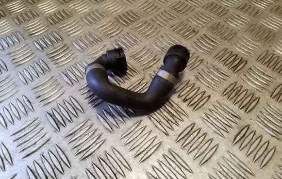BMW 5 GT F07 Engine coolant pipe/hose