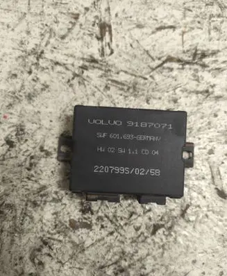 Volvo S70 V70 V70 XC Parking PDC control unit/module 9187071 220799S 601693