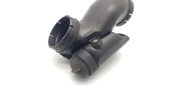 Mitsubishi Pajero Air intake duct part MR481402