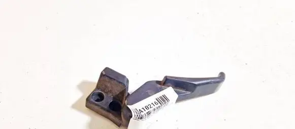 Volkswagen PASSAT B5 Engine bonnet (hood) release handle 