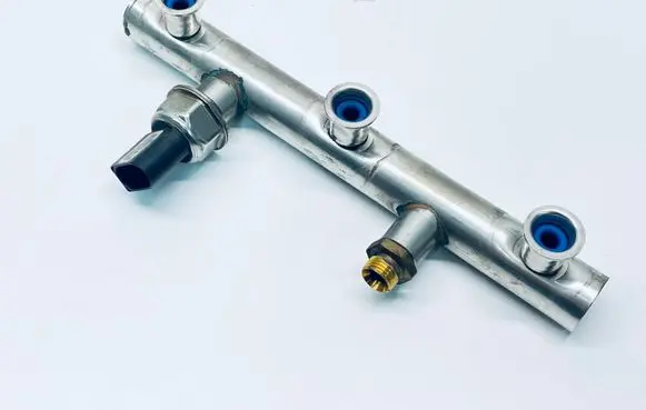 Audi A6 S6 C6 4F Fuel main line pipe 06E130089B 03C906051D