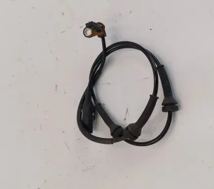 Fiat 500E ABS brake wheel speed sensor 176211