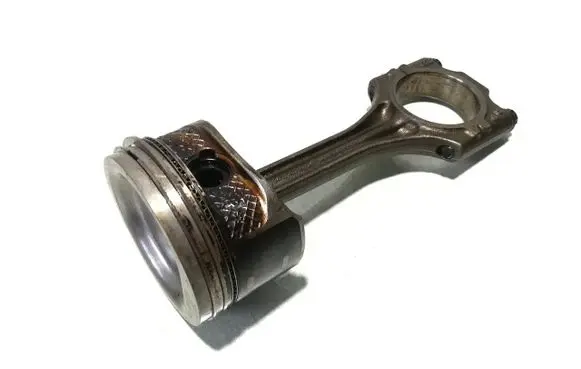 Volkswagen Fox Piston with connecting rod CHFB