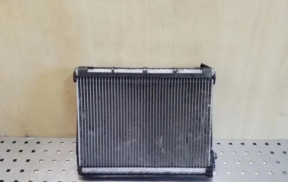 Air conditioning (A/C) radiator (interior)