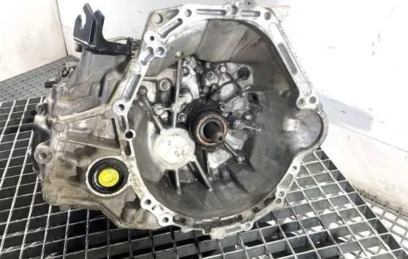 Toyota Yaris Manual 5 speed gearbox B0103012EPP3
