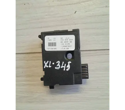 Volkswagen Golf V Steering angle sensor 1K0959654 00203500 03007837