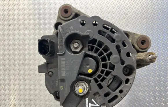 Audi TT TTS Mk2 Generator/alternator 03L903023