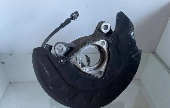 Seat Ateca Front wheel hub spindle knuckle 5Q0407258A