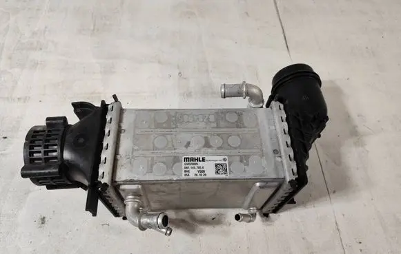 Volkswagen Golf VII Intercooler radiator 04E145785E GV020005