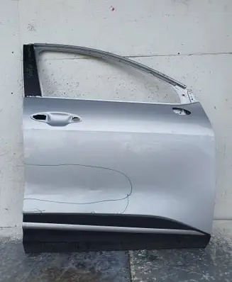 KIA Sportage Front door