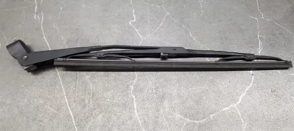 Suzuki Swift Cultus Rear wiper blade arm 