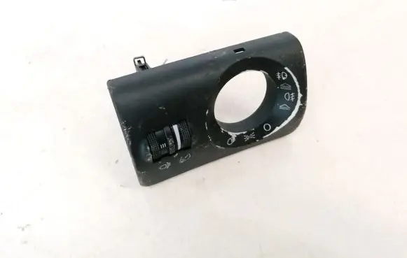 Lexus IS 220D-250-350 Headlight level height control switch