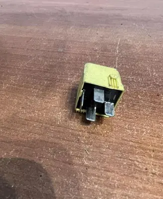 Mercedes-Benz A W169 Other relay A0025421419 D2847