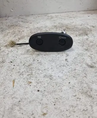 Toyota Yaris Handbrake/parking brake auto hold switch 