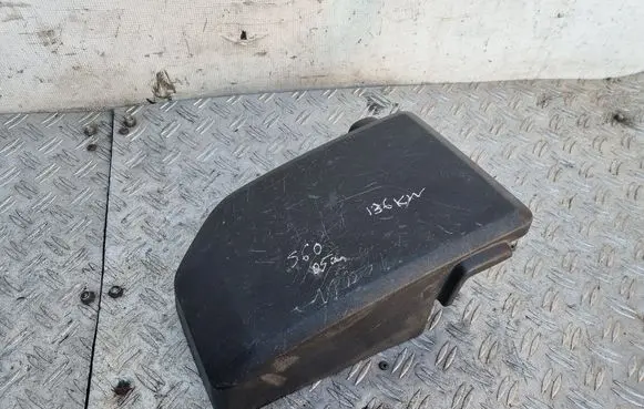 Volvo S60 Fuse box cover 30680265