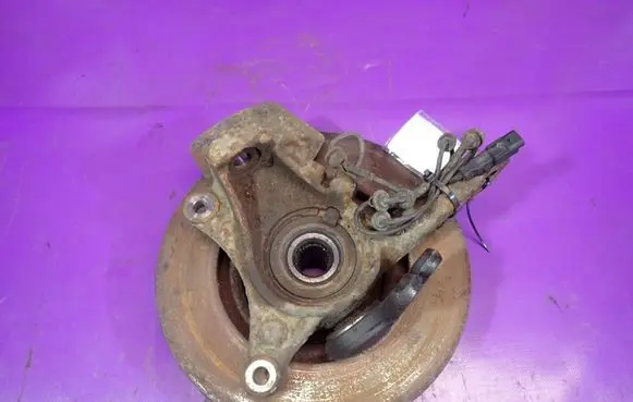 Peugeot 407 Front wheel hub spindle knuckle