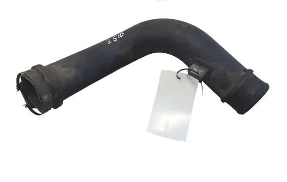 Mazda 6 Air intake hose/pipe R2AA13231