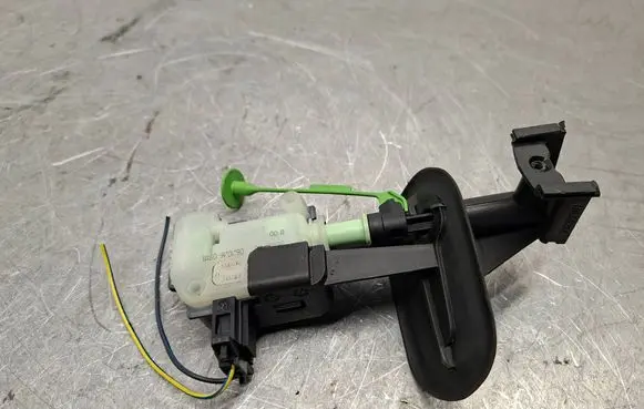 Volvo XC60 Fuel tank cap lock 31299107