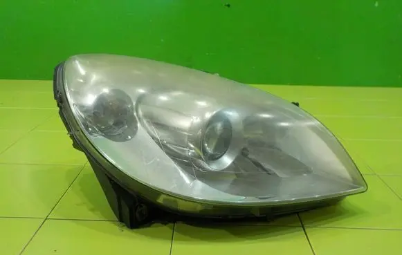 Mercedes-Benz B W245 Headlight/headlamp 0301220602 ZP39