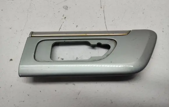 Volvo S80 Fender trim (molding) 8658933
